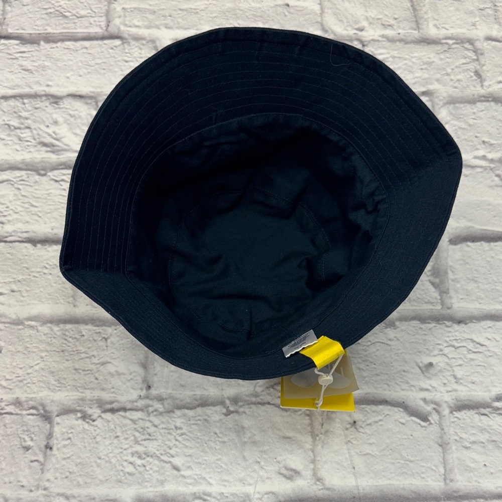 Kerri Rosenthal bucket hat - Picture 3 of 3
